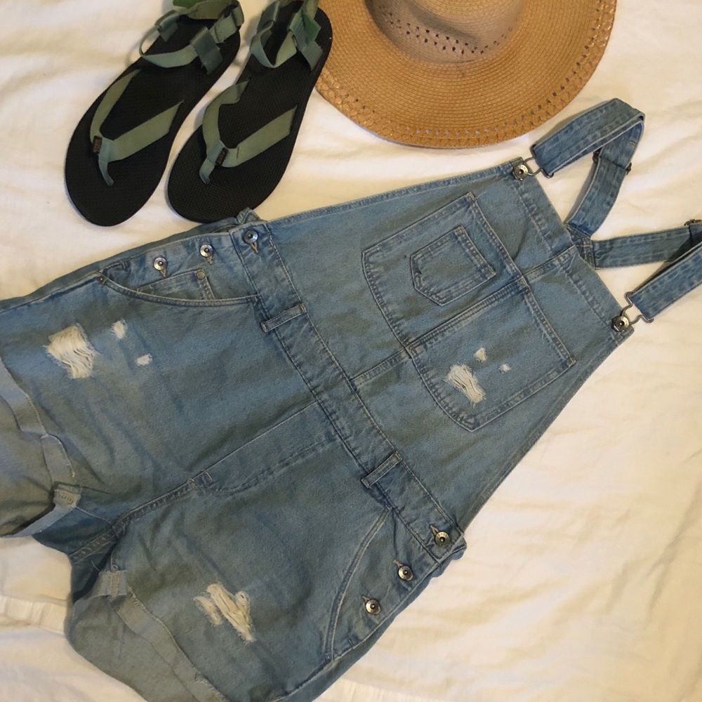 H&M overall shorts